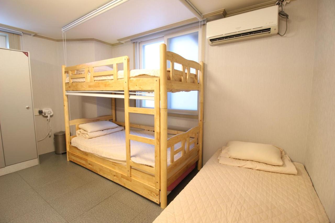 Hostel Familie Busan Station المظهر الخارجي الصورة